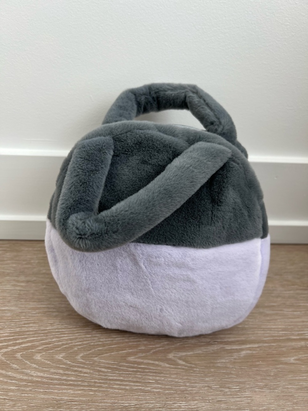 Kuromi Sanrio Mini Plush Handbag - Picture 2 of 10